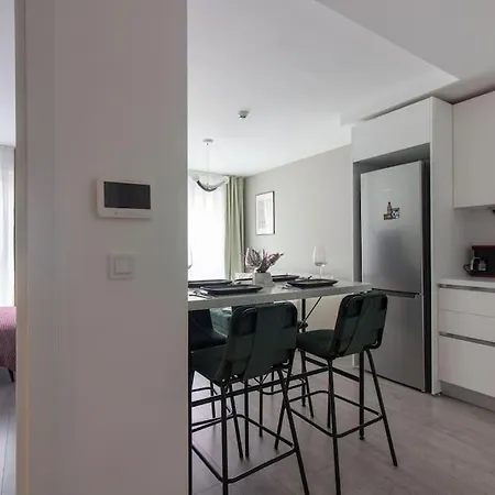 Prime Designed 2br W Parking/gym #86 アパート イスタンブール